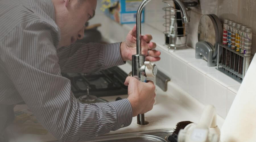 Professional sink repair in Regan, ND